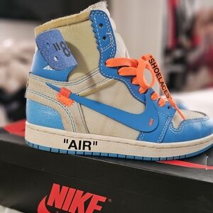OFF-WHITE Air Jordan 1 Retro High OG x Off-White Used Womens Size 6